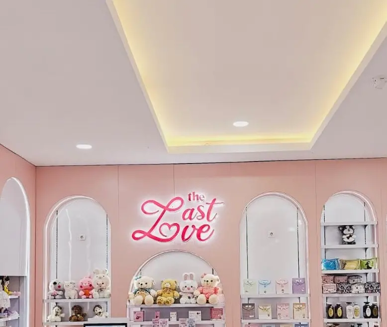 LAST LOVE COSMETIC